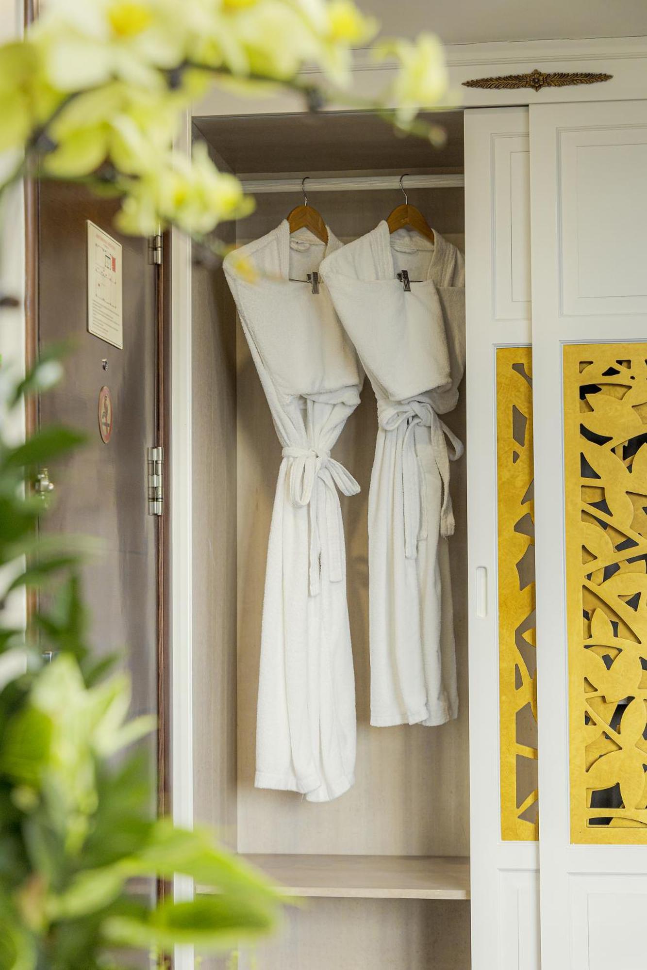 Chalcedony Grand Hotel Hanoi Eksteriør bilde
